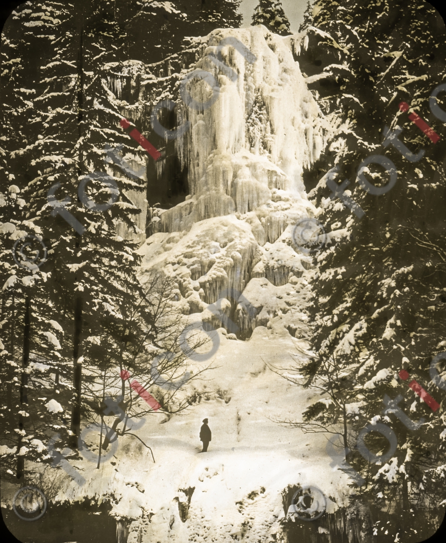 Romkerhaller Wasserfall I Romerkhall Waterfall (foticon-simon-168-032.jpg)